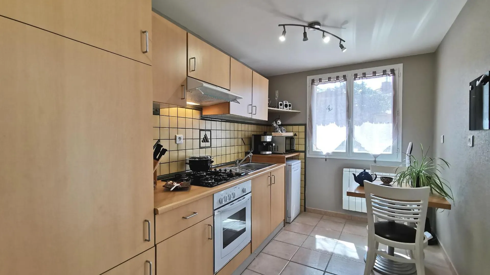 Charmant Gite Renove Avec Sauna En Haute-Loire, Parfait Pour Randonnees Et Repos - Fr-1-582-344 Saint-Just-pres-Brioude