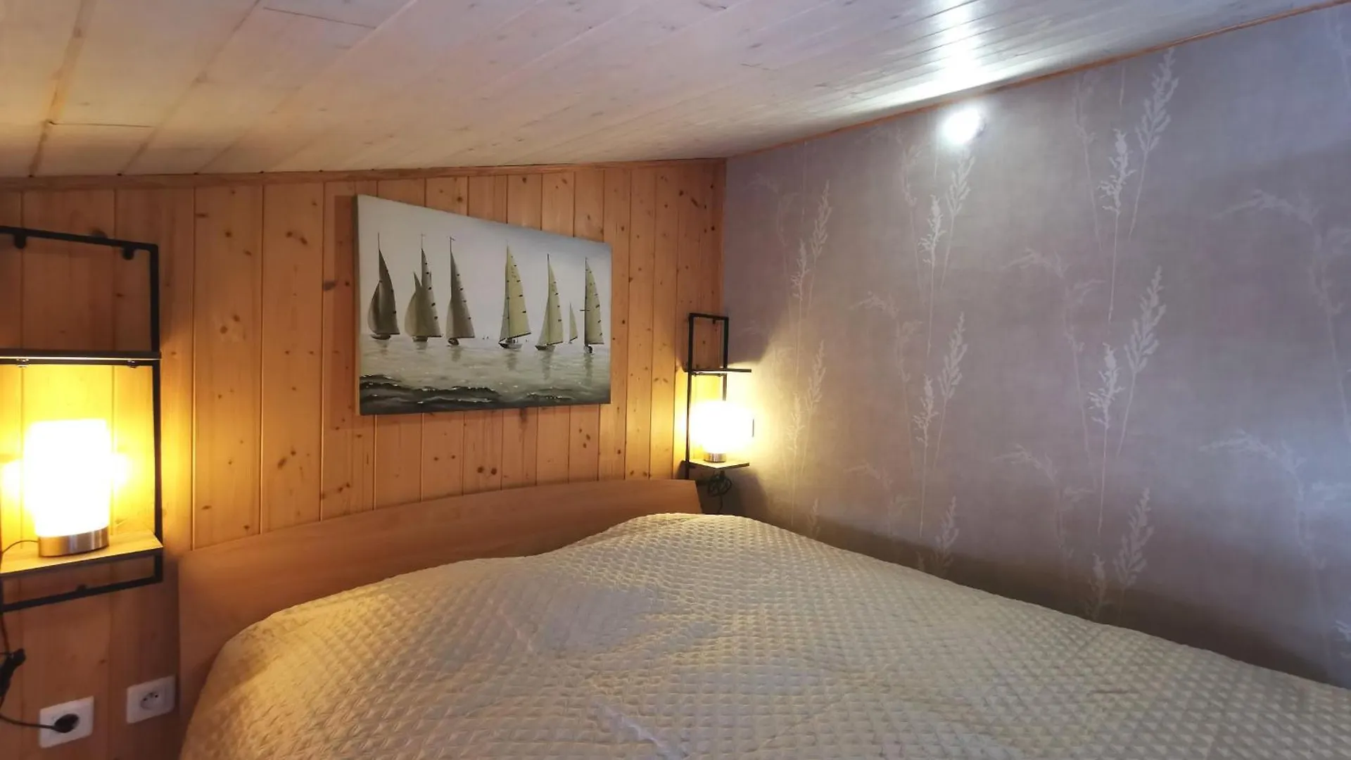 Holiday home Charmant Gite Renove Avec Sauna En Haute-Loire, Parfait Pour Randonnees Et Repos - Fr-1-582-344 Saint-Just-pres-Brioude France