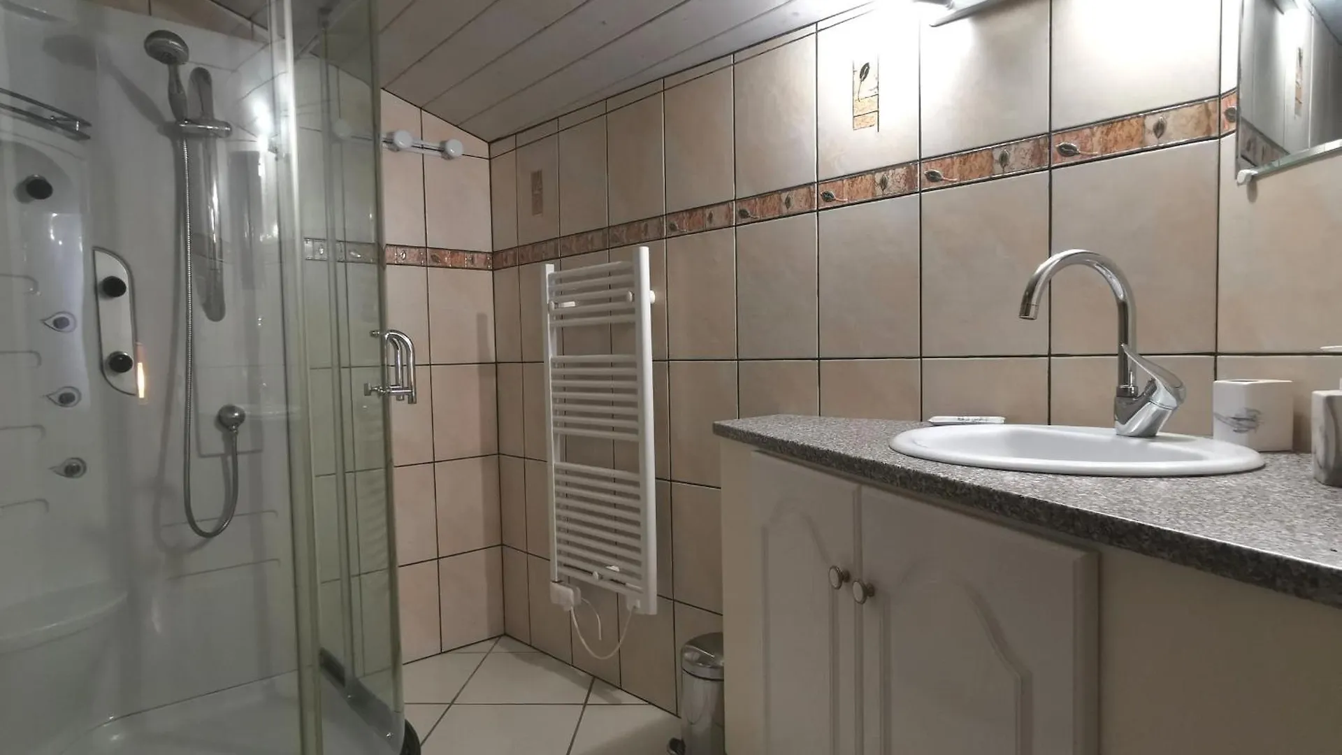 Charmant Gite Renove Avec Sauna En Haute-Loire, Parfait Pour Randonnees Et Repos - Fr-1-582-344 Saint-Just-pres-Brioude France